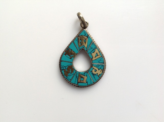 Pendentif en turquoise et corail - modle 2